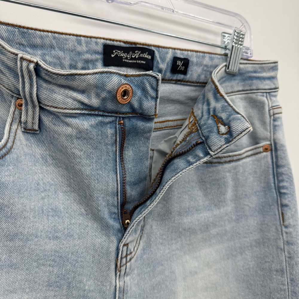 Flag & Anthem Light Wash High Rise Straight Denim Jeans Size 10/30 Classic - Picture 5 of 9